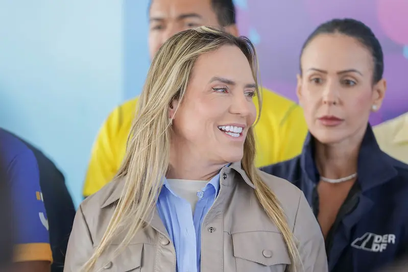 Celina reage a rumores de divisão e diz que oposição não vai separar grupo governista